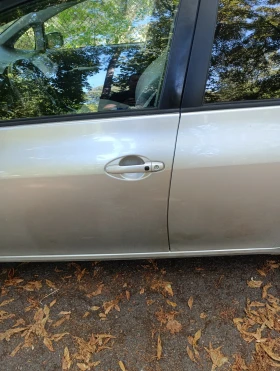 Toyota Auris 2.2, снимка 3