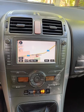 Toyota Auris 2.2, снимка 5