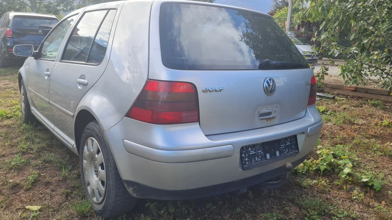 VW Golf, снимка 4 - Автомобили и джипове - 47287931