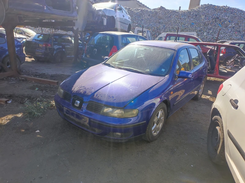 Seat Leon 1.6, снимка 4 - Автомобили и джипове - 47725569