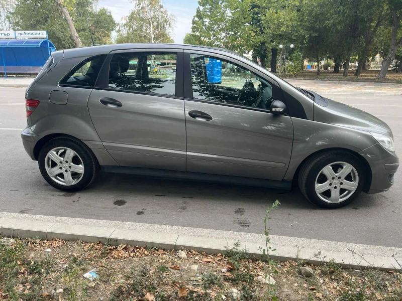 Mercedes-Benz B 180, снимка 6 - Автомобили и джипове - 52630678