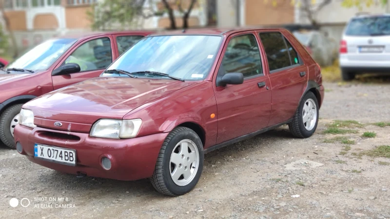 Ford Fiesta, снимка 1 - Автомобили и джипове - 48139452