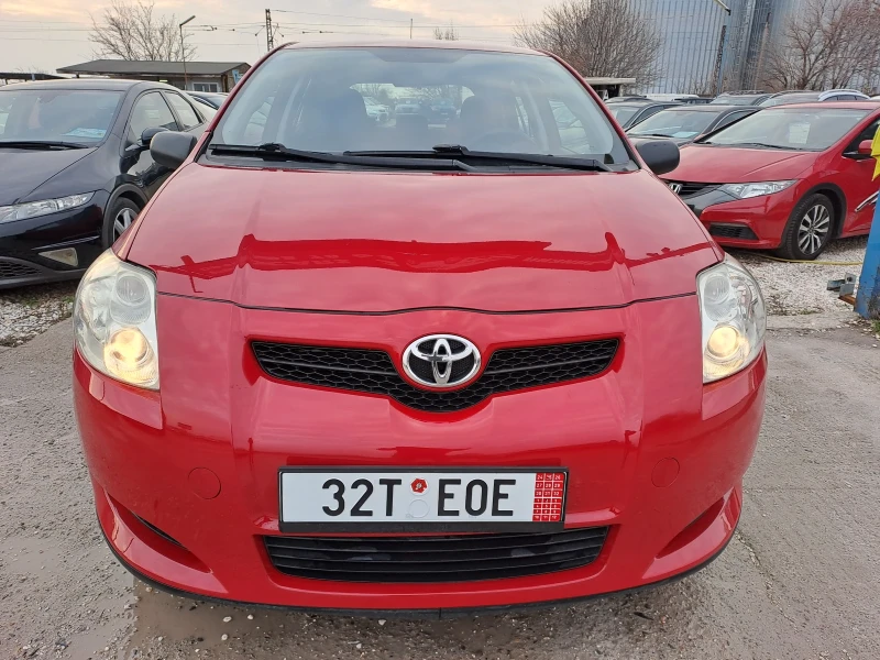 Toyota Auris 1, 3i, ГАЗ, 6ск., снимка 2 - Автомобили и джипове - 48212900