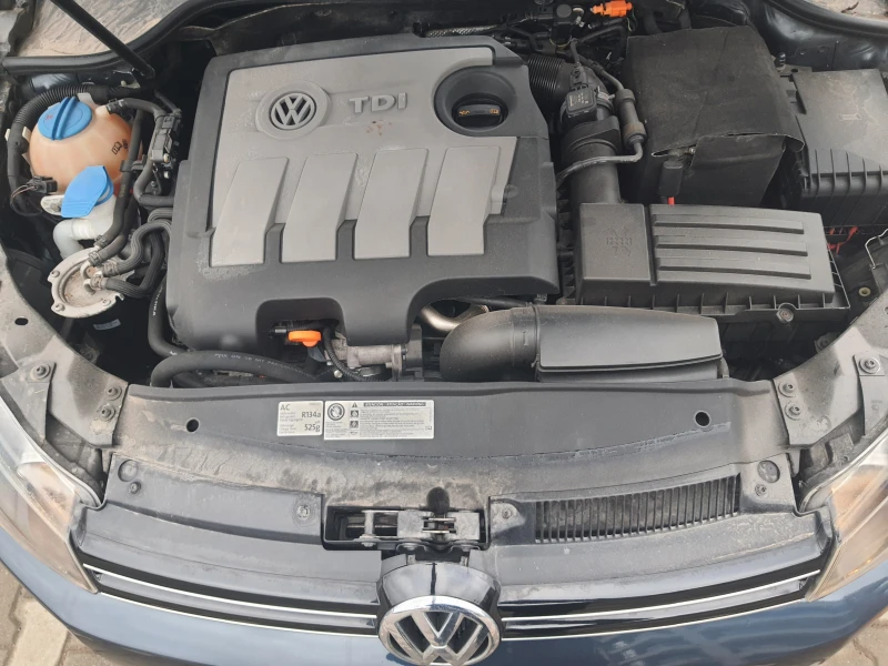 VW Golf 1.6tdi, снимка 9 - Автомобили и джипове - 49279264