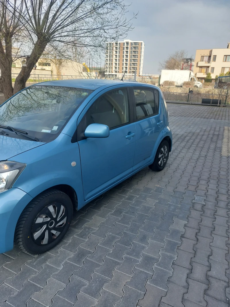 Daihatsu Sirion 1.0, снимка 3 - Автомобили и джипове - 49552683