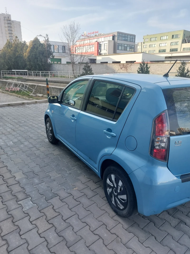 Daihatsu Sirion 1.0, снимка 4 - Автомобили и джипове - 49552683