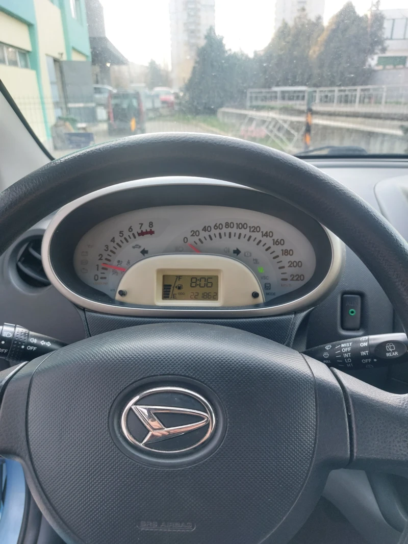 Daihatsu Sirion 1.0, снимка 9 - Автомобили и джипове - 49552683