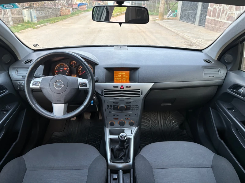 Opel Astra 1.6 ГАЗ, снимка 12 - Автомобили и джипове - 49882850