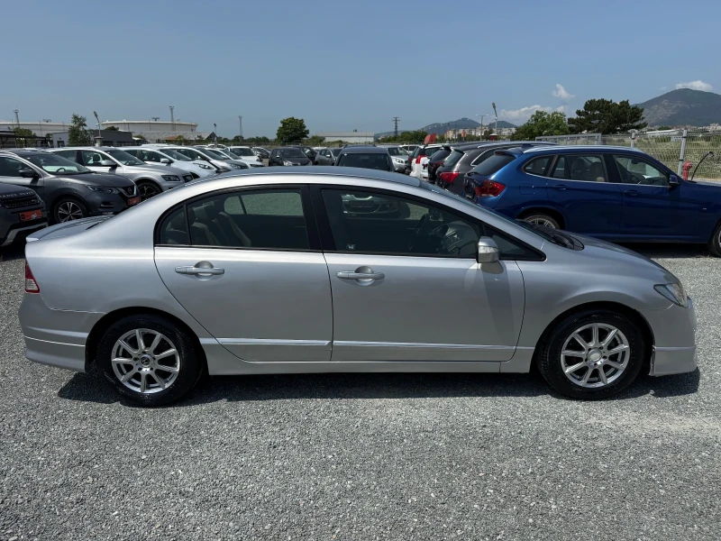 Honda Civic (KATO НОВА)^(ХИБРИД), снимка 4 - Автомобили и джипове - 50583069