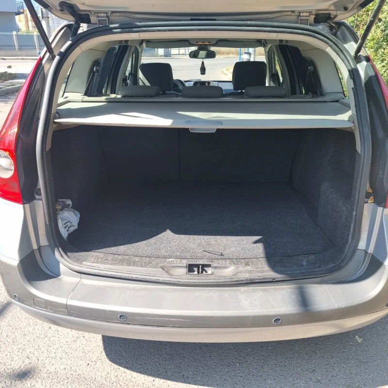 Renault Megane, снимка 6 - Автомобили и джипове - 52597310