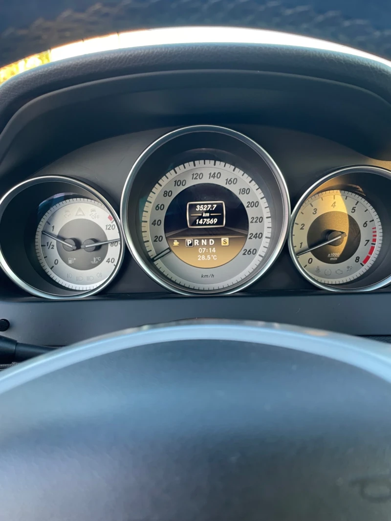 Mercedes-Benz C 350 AMG PACK, снимка 12 - Автомобили и джипове - 52710680