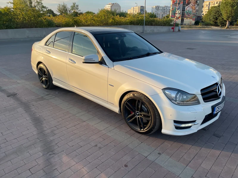 Mercedes-Benz C 350 AMG PACK, снимка 2 - Автомобили и джипове - 52710680