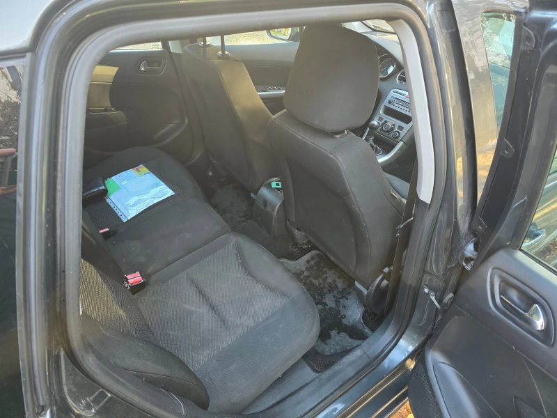 Peugeot 308, снимка 6 - Автомобили и джипове - 52353947