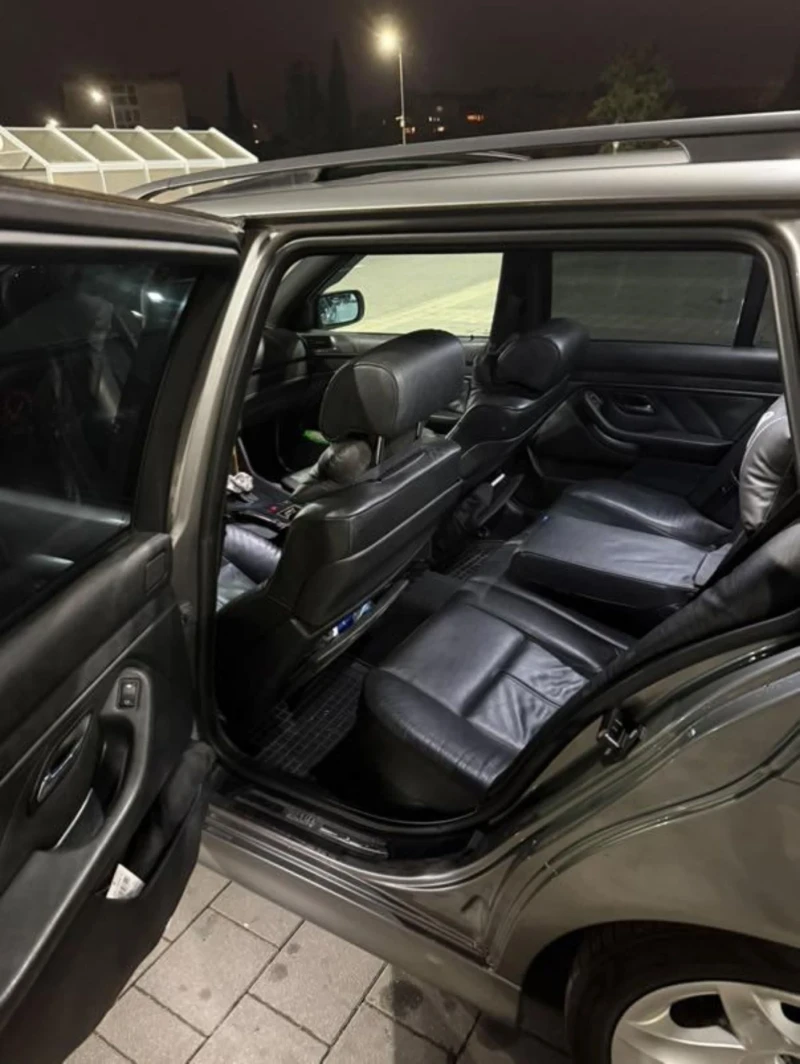 BMW 530, снимка 6 - Автомобили и джипове - 52361822