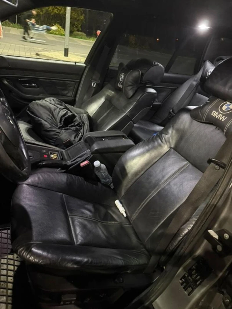 BMW 530, снимка 11 - Автомобили и джипове - 52361822