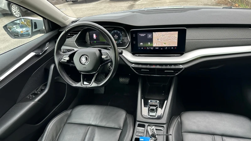 Skoda Octavia 2.0 TDI Automatic 4x4, снимка 12 - Автомобили и джипове - 52537771