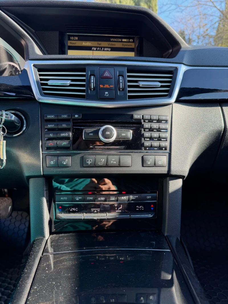 Mercedes-Benz E 500 E500* ГАЗ* 4х4, снимка 7 - Автомобили и джипове - 52625321