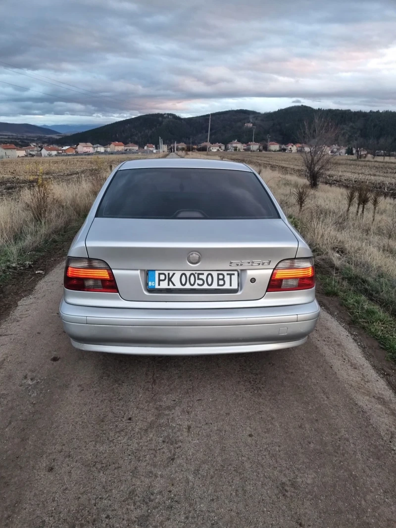 BMW 525, снимка 17 - Автомобили и джипове - 52807794