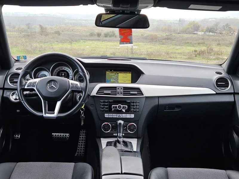 Mercedes-Benz C 180 AMG Avantgarde Facelift, снимка 9 - Автомобили и джипове - 53232958