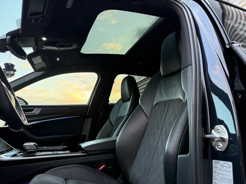 Audi Rs6 EXCLUSIVE/Ceramic/B&O/Matrix/360* /TV/78 хил.км.!!, снимка 10 - Автомобили и джипове - 53277114