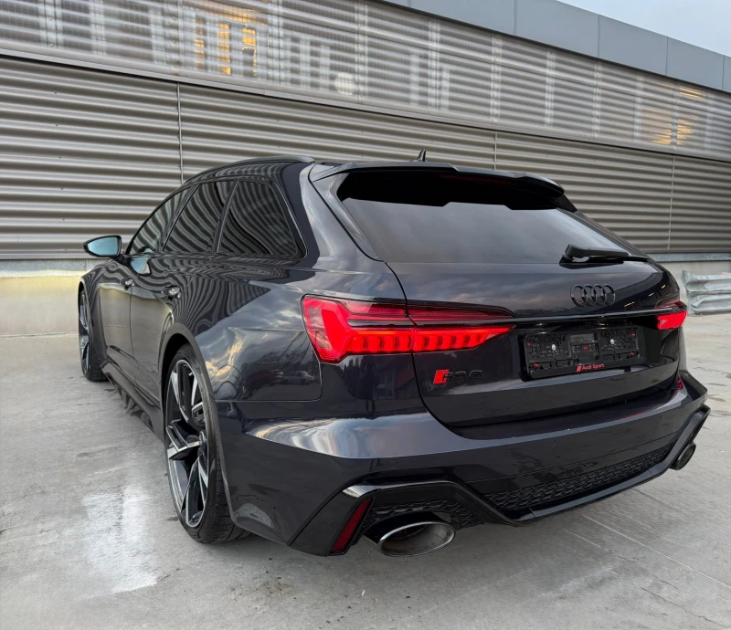 Audi Rs6 EXCLUSIVE/Ceramic/B&O/Matrix/360* /TV/78 хил.км.!!, снимка 4 - Автомобили и джипове - 53277114