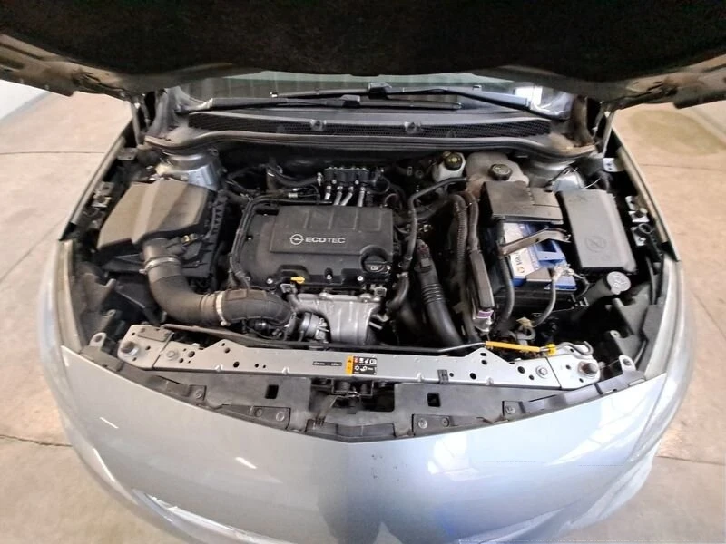 Opel Astra * FACELIFT* 1.4T* GPL* COSMO*  - изображение 9