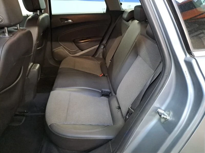 Opel Astra * FACELIFT* 1.4T* GPL* COSMO*  - изображение 7