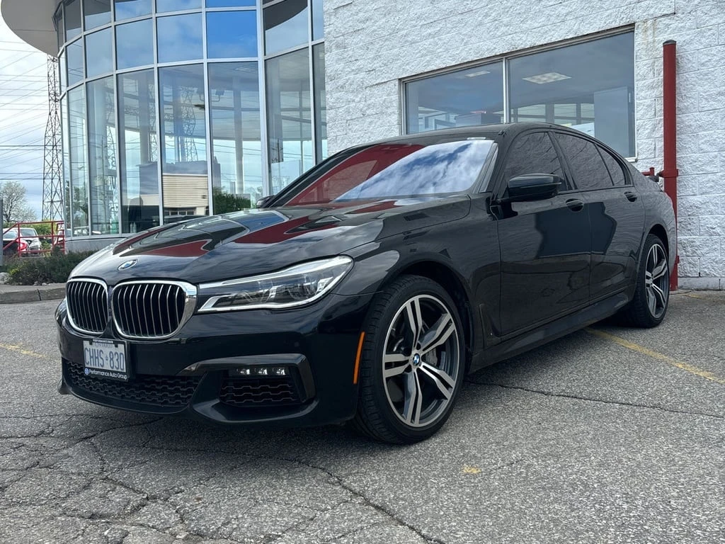 BMW 750 * 750i xDrive * CARFAX * ЦЕНА ДО БГ, снимка 1