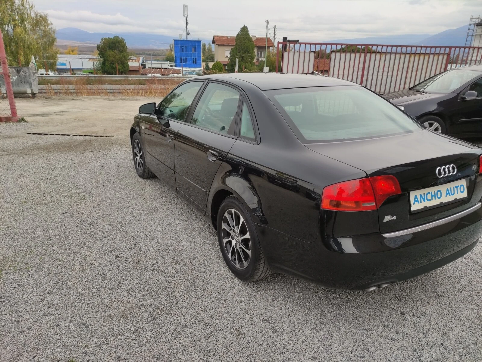 Audi A4 2.0Tdi 140кс - изображение 4