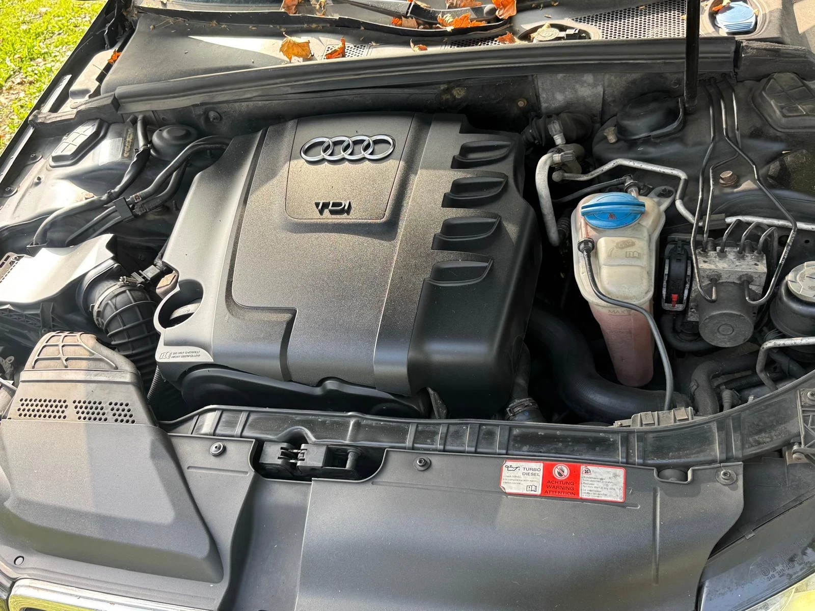 Audi A4 2.0TDi 143hp-Navi-Парктроник-LED-Подгрев - изображение 9