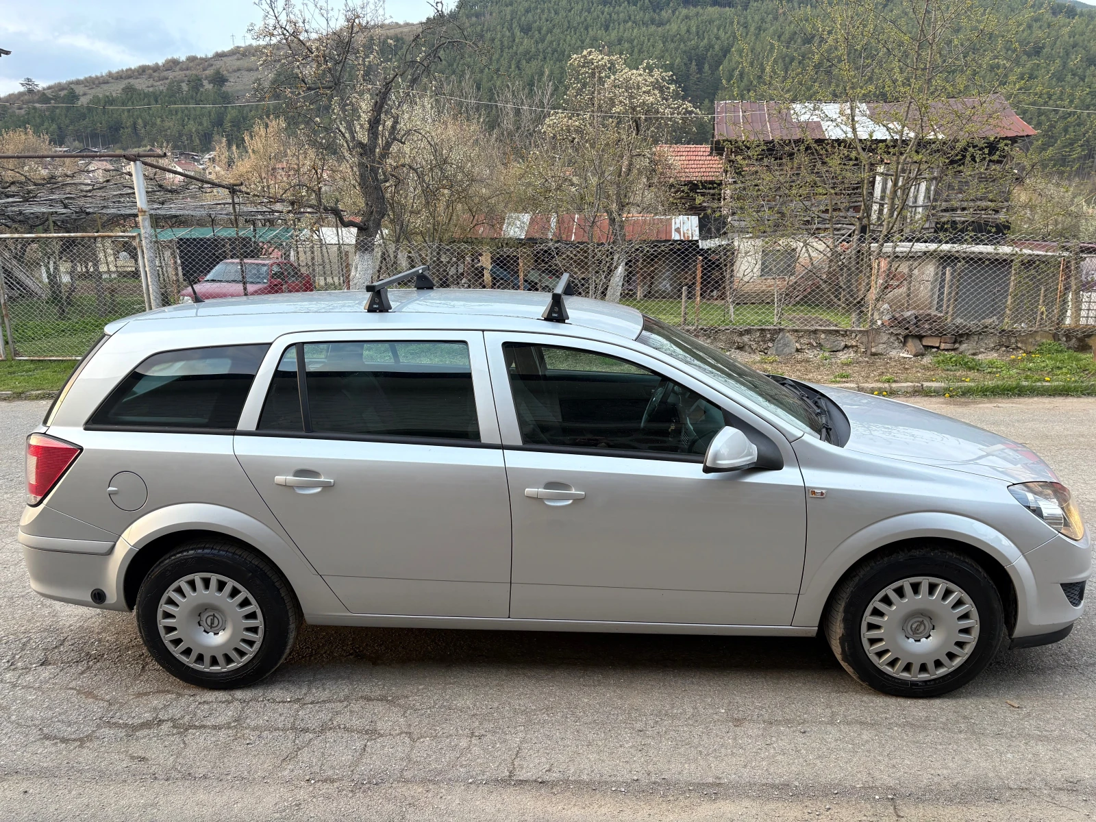 Opel Astra 1.6 - изображение 6