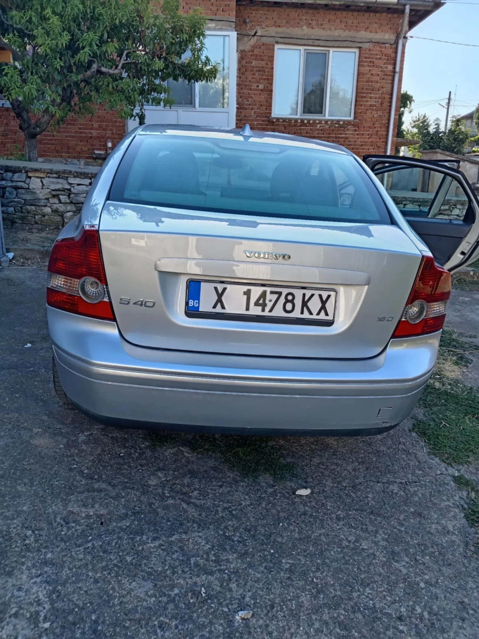 Volvo S40  - изображение 6