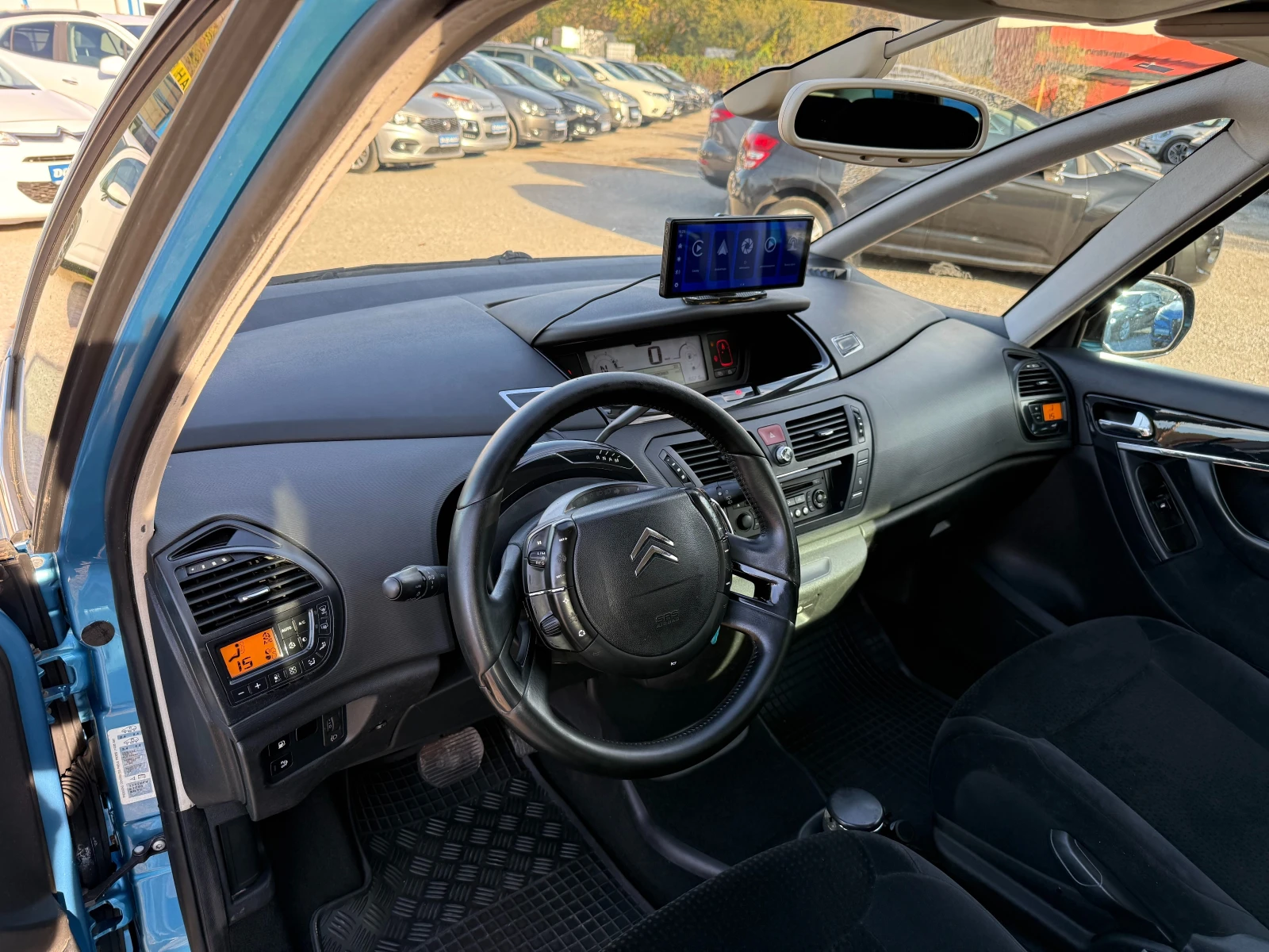 Citroen C4 Picasso 2.0HDI-Exkluzive-автоматик-парктроник-климатроник - изображение 8