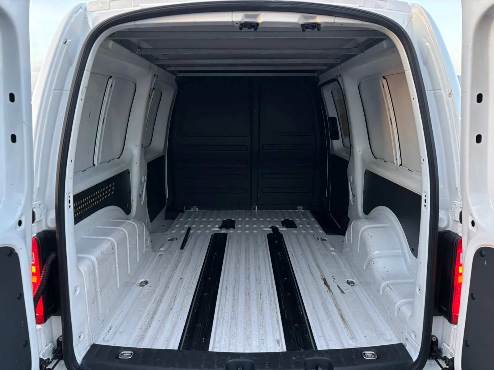 VW Caddy / 1.4I / METAN / TOP / - изображение 9