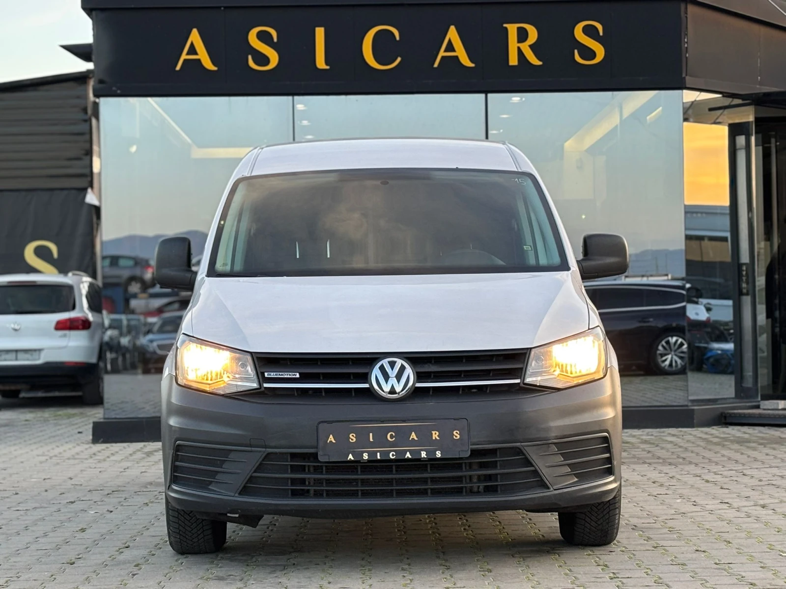 VW Caddy / 1.4I / METAN / TOP / - изображение 8