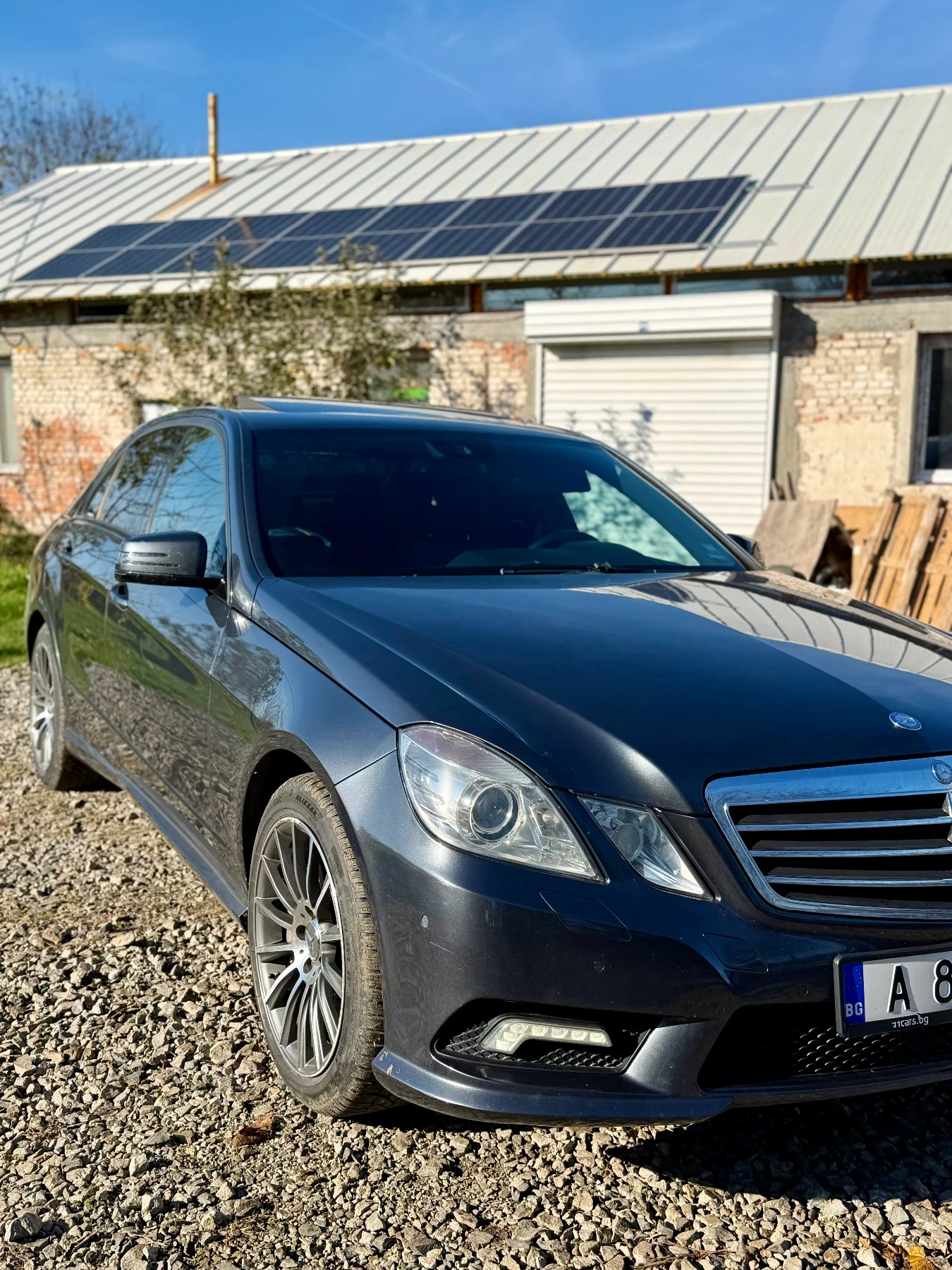 Mercedes-Benz E 500 E500* ГАЗ* 4х4 - изображение 2