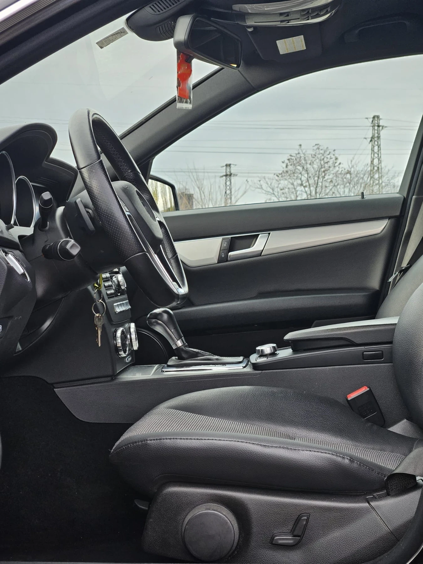 Mercedes-Benz C 180 AMG Avantgarde Facelift - изображение 8