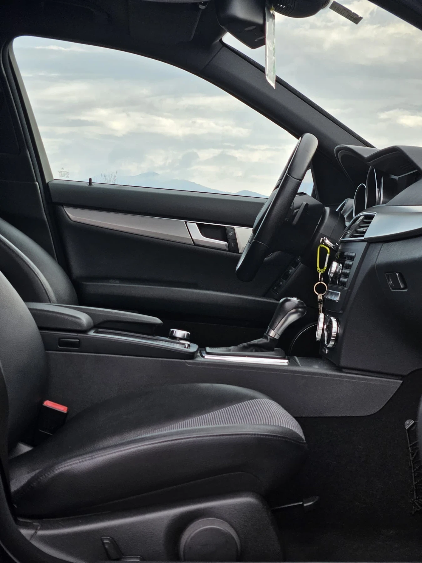 Mercedes-Benz C 180 AMG Avantgarde Facelift - изображение 10