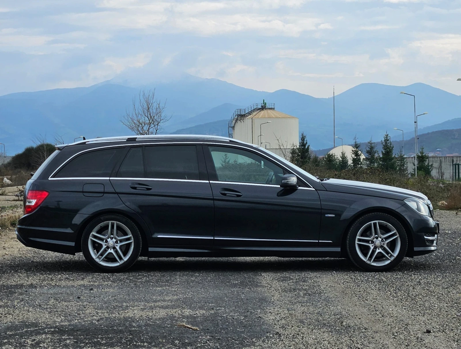Mercedes-Benz C 180 AMG Avantgarde Facelift - изображение 5