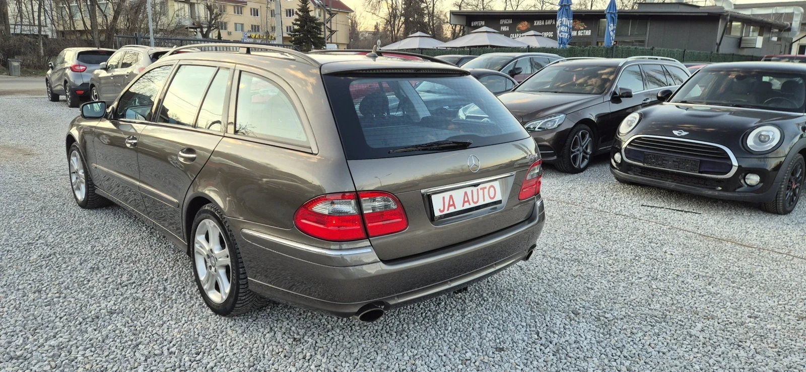Mercedes-Benz E 280 3.0i-231кс.4Х4 - изображение 8