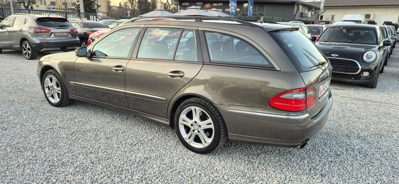 Mercedes-Benz E 280 3.0i-231кс.4Х4 - изображение 9