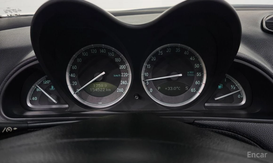 Mercedes-Benz SL 500  - изображение 8