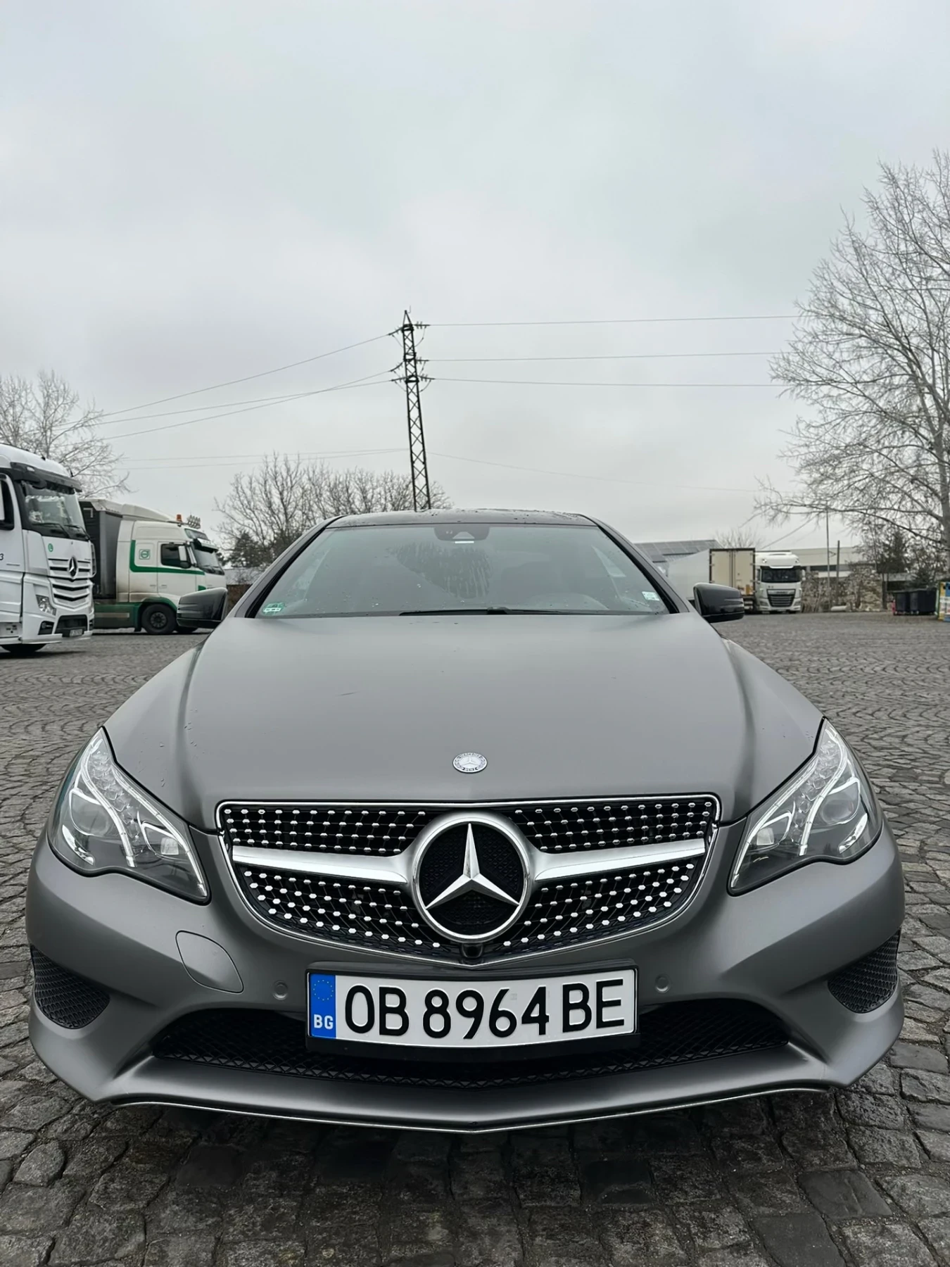Mercedes-Benz E 220 C207, снимка 4 - Автомобили и джипове - 53725511