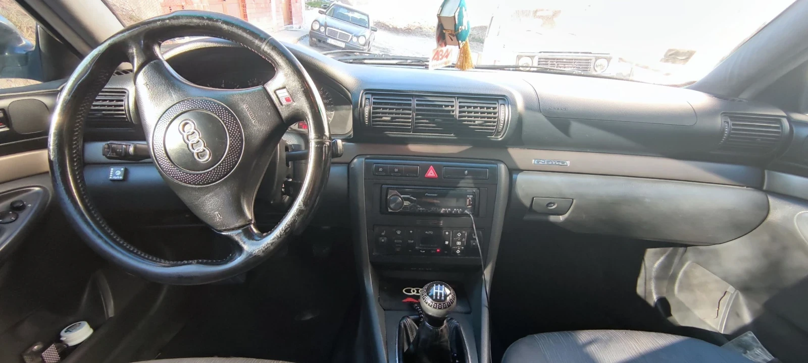 Audi A4, снимка 4 - Автомобили и джипове - 53806525