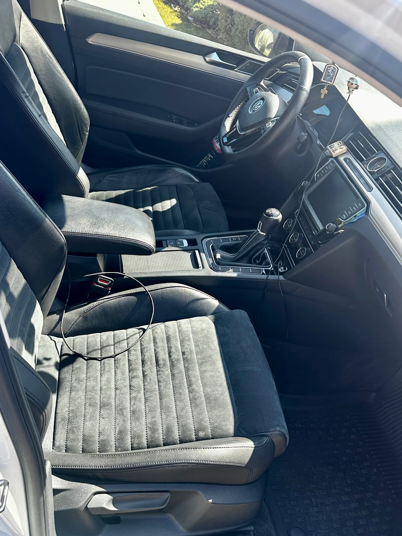 VW Passat R Line, снимка 9 - Автомобили и джипове - 53840692