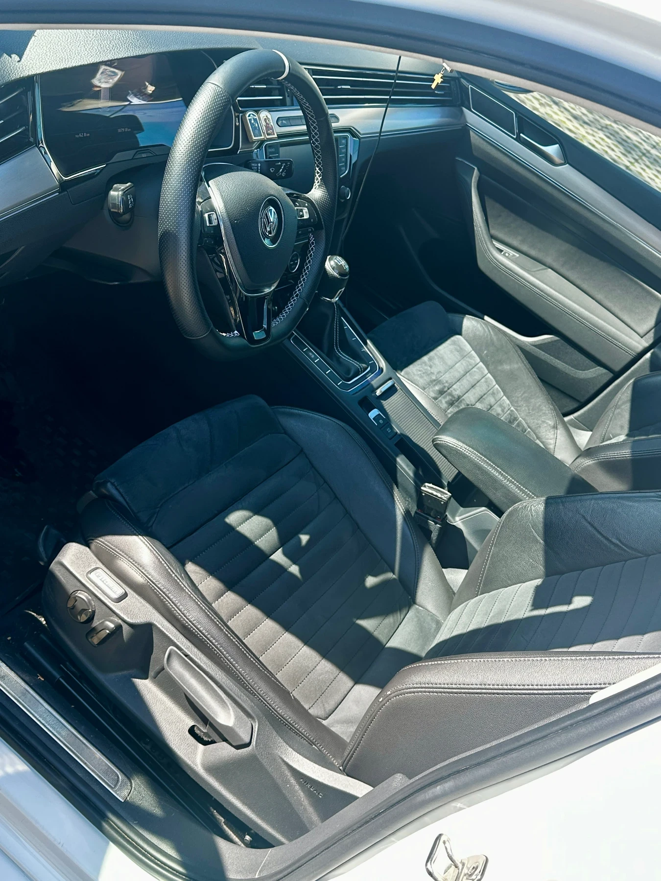 VW Passat R Line, снимка 8 - Автомобили и джипове - 53840692