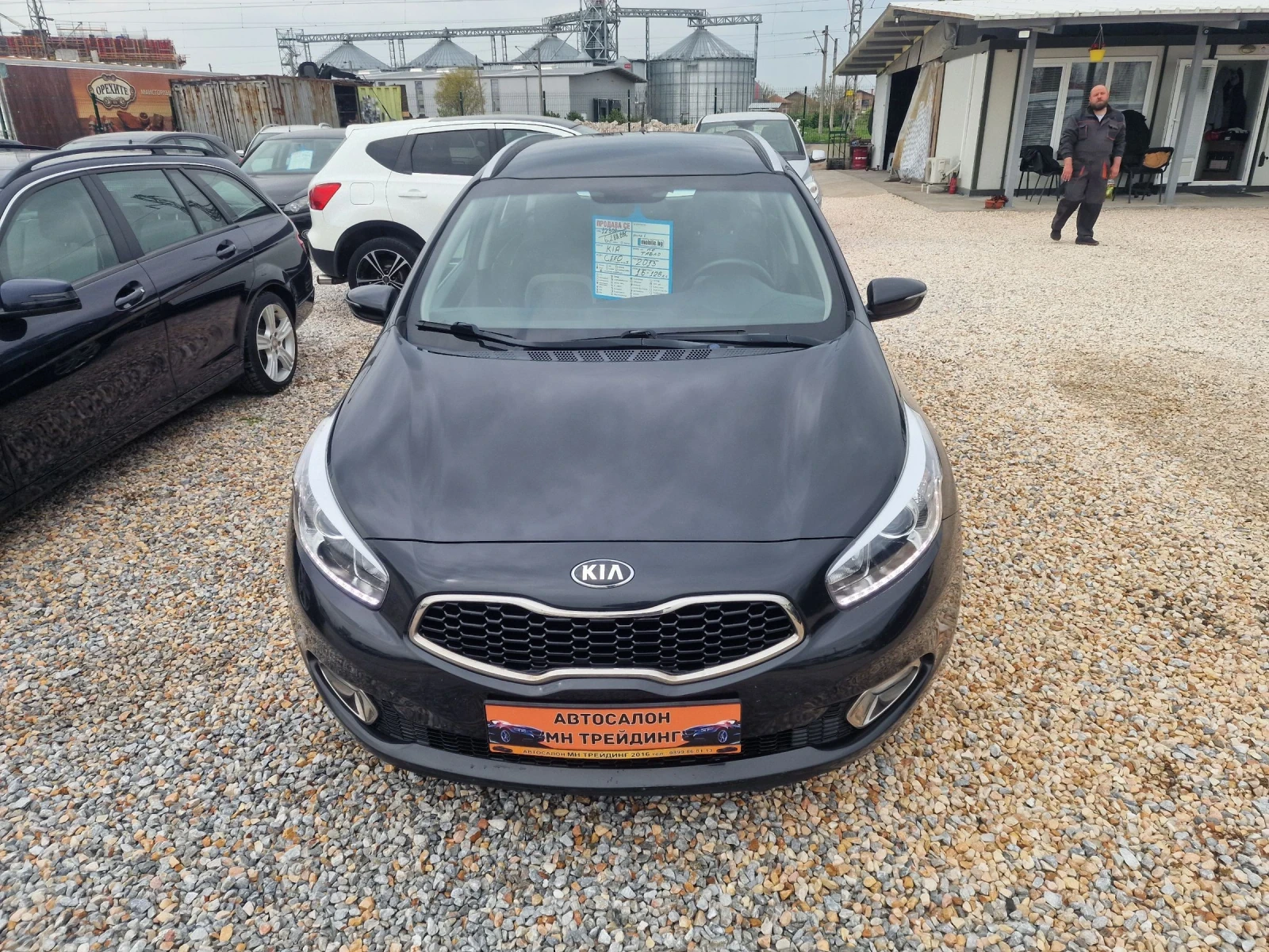 Kia Ceed 1.6-128-NAVIGACIA, снимка 2 - Автомобили и джипове - 54225900