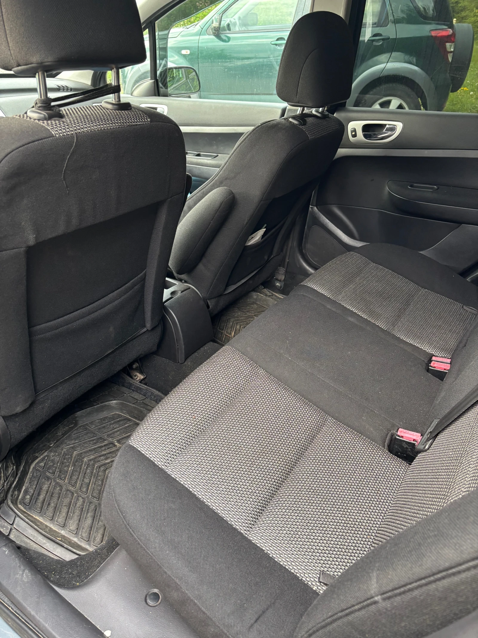 Peugeot 307 Peugeot 307 1.6 HDi 90hp, снимка 7 - Автомобили и джипове - 54486831