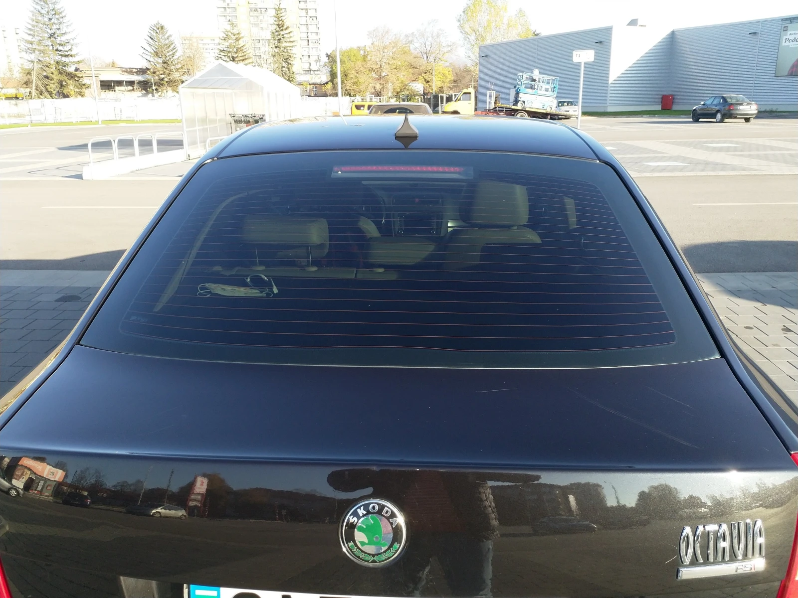 Skoda Octavia 2.0 FSI, снимка 15 - Автомобили и джипове - 54704202