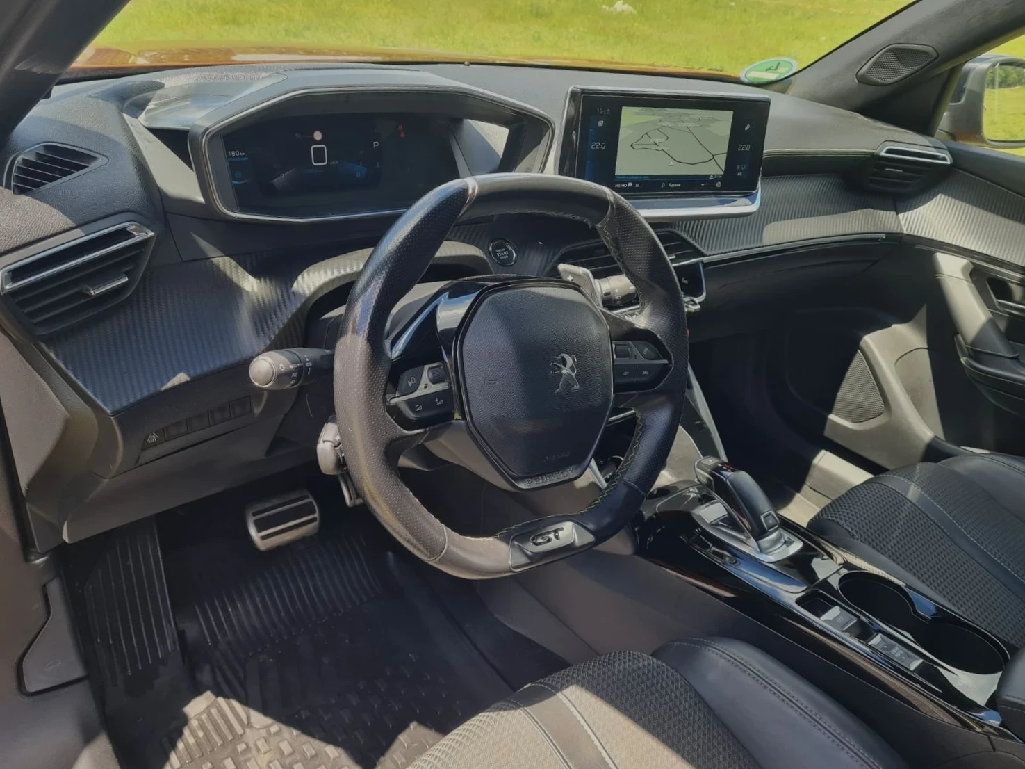 Peugeot 2008 Gt, снимка 8 - Автомобили и джипове - 54723123